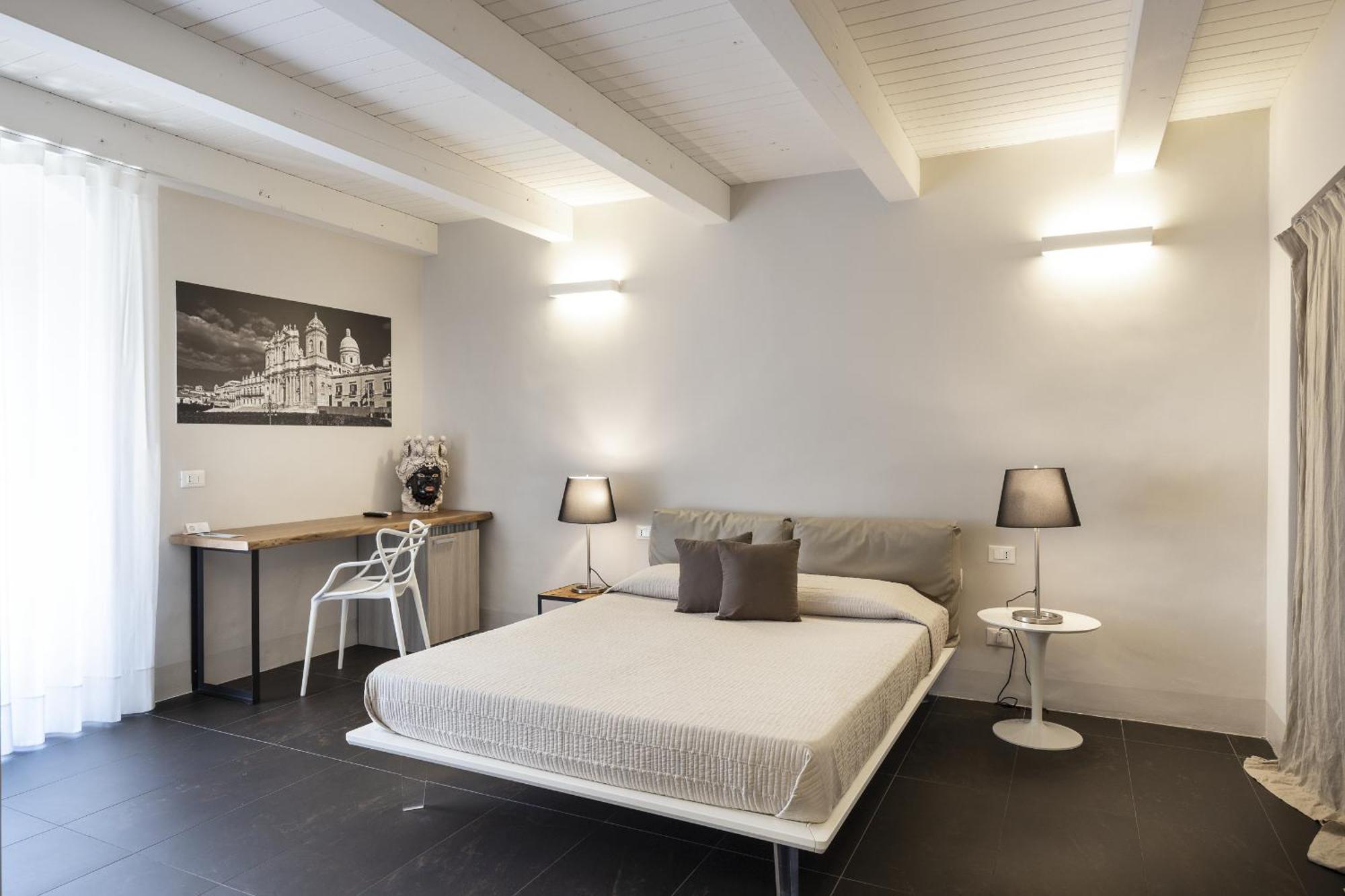 B&B Vicere Speciale Noto Bagian luar foto