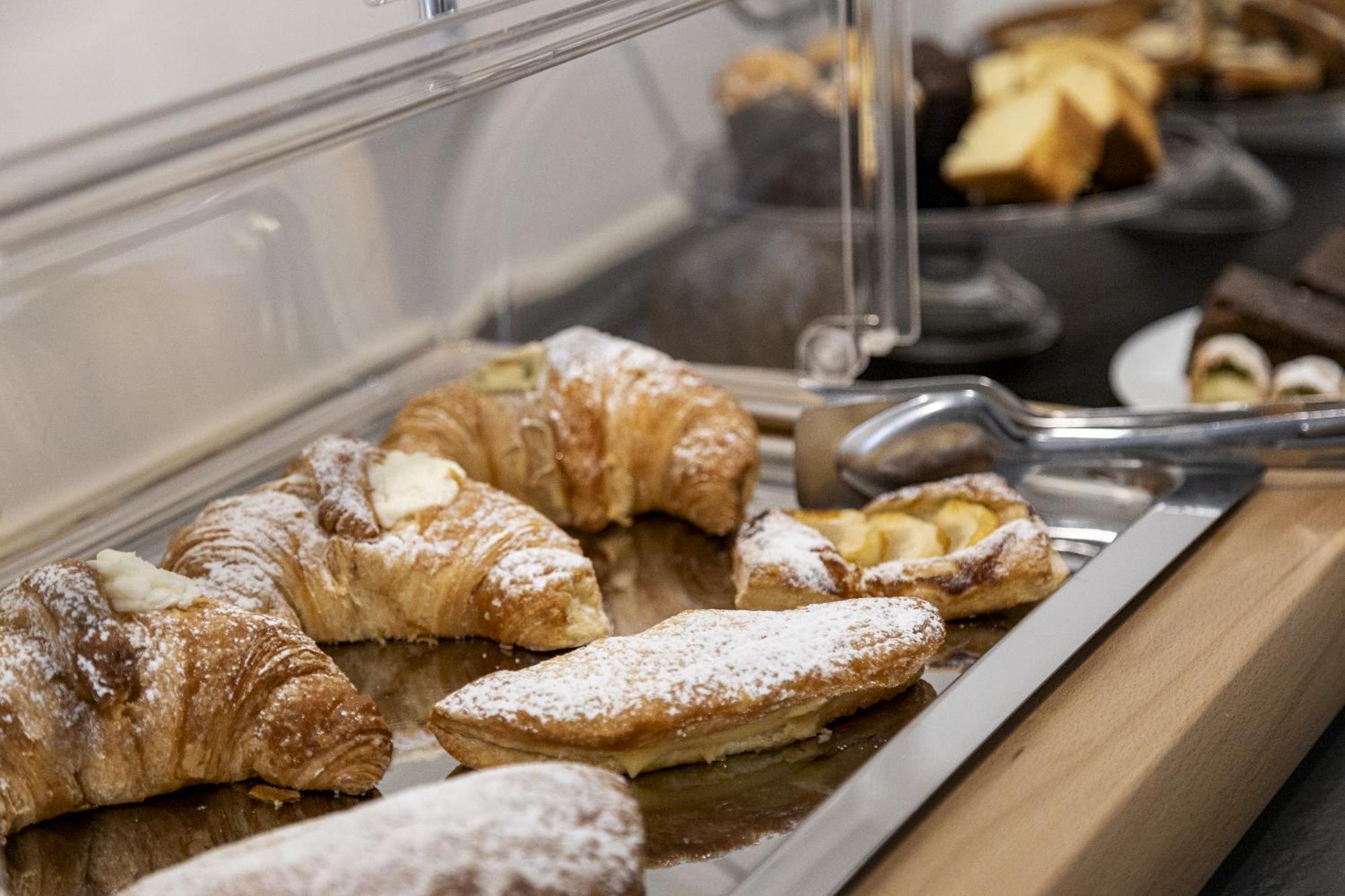 B&B Vicere Speciale Noto Bagian luar foto