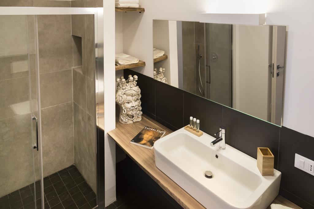B&B Vicere Speciale Noto Bagian luar foto